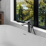 9818-SE-42nd-Pl-Mercer-Island_0059-768x1024